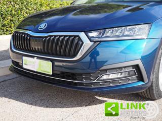 SKODA Octavia usata, con Sensori di parcheggio anteriori