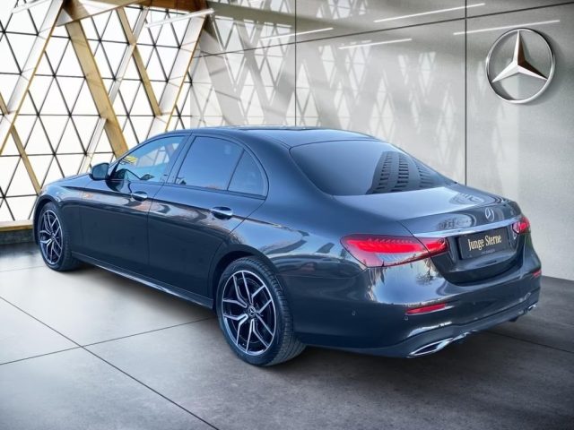 MERCEDES-BENZ E 220 usata, con Airbag Passeggero