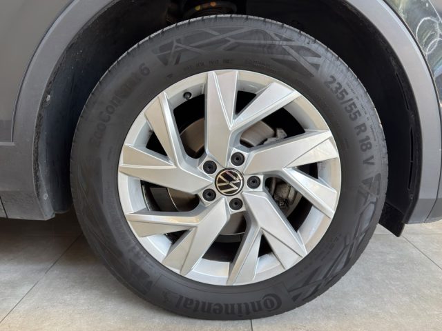 VOLKSWAGEN Tiguan usata, con Boardcomputer