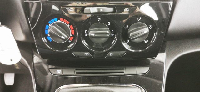 LANCIA Ypsilon usata, con Servosterzo