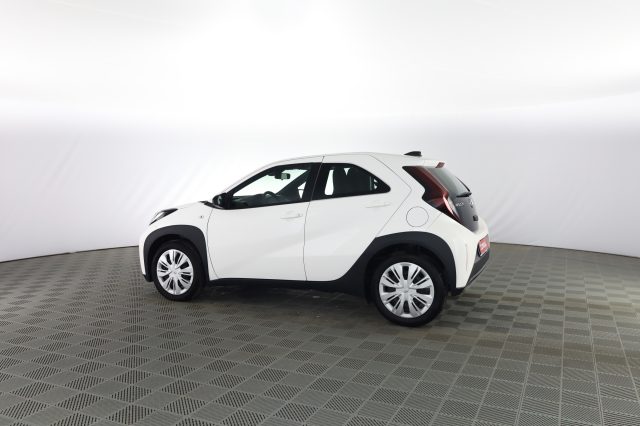 TOYOTA Aygo X usata 5