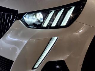 PEUGEOT 2008 usata, con Bracciolo
