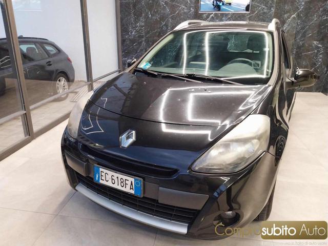 RENAULT Clio usata, con Alzacristalli elettrici