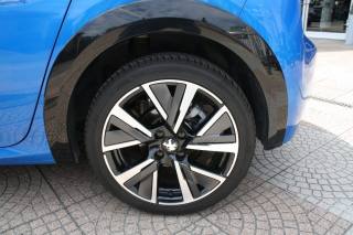 PEUGEOT 208 usata, con Bluetooth