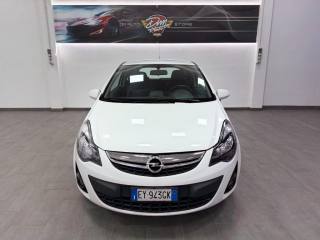 OPEL Corsa usata, con Airbag laterali