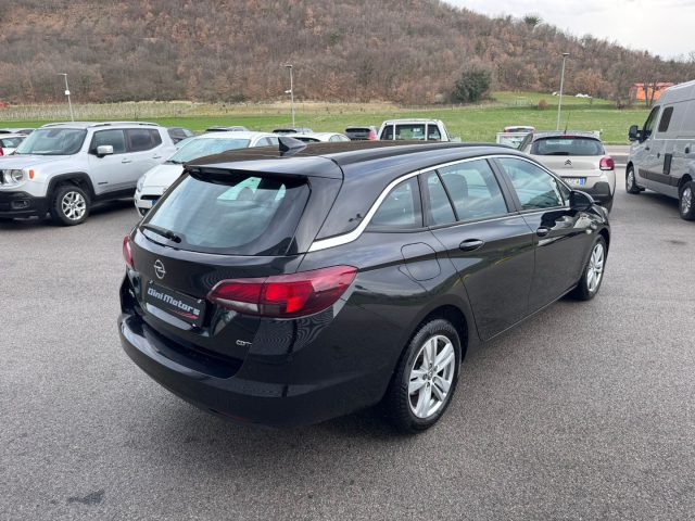 OPEL Astra usata, con Autoradio