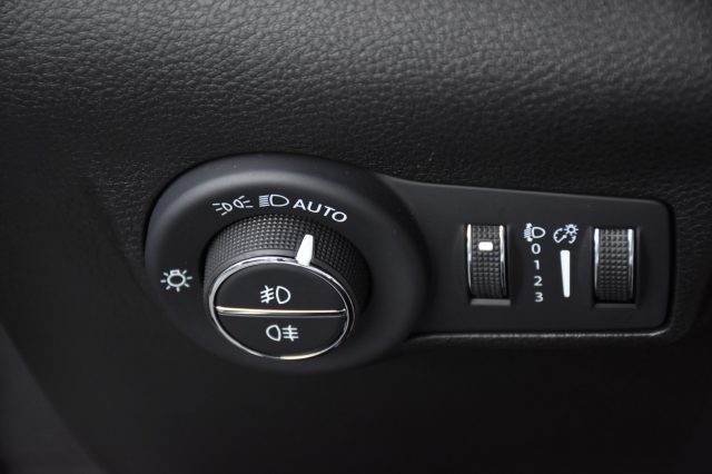 JEEP Compass usata, con Cruise Control