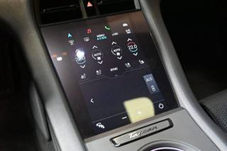 PORSCHE Taycan usata 54