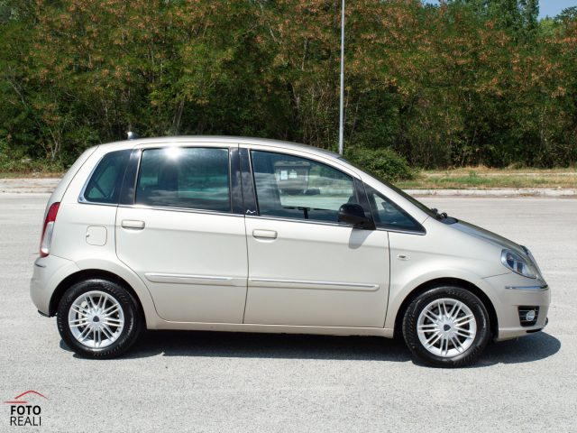 LANCIA MUSA usata, con Climatizzatore