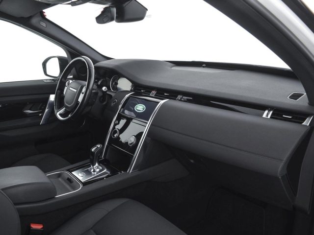 LAND ROVER Discovery Sport usata 2