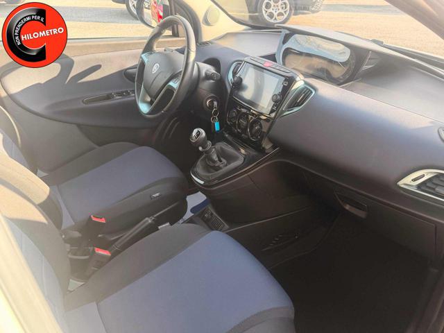 LANCIA Ypsilon usata, con Touch screen