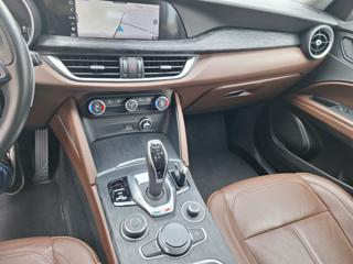 ALFA ROMEO Stelvio usata, con Interni in pelle