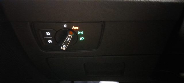 VOLKSWAGEN Passat usata, con Adaptive Cruise Control