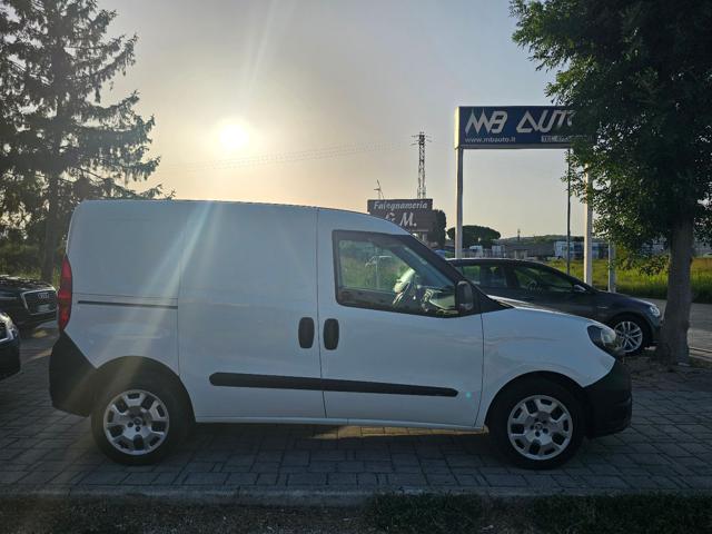 FIAT Doblo usata, con Autoradio