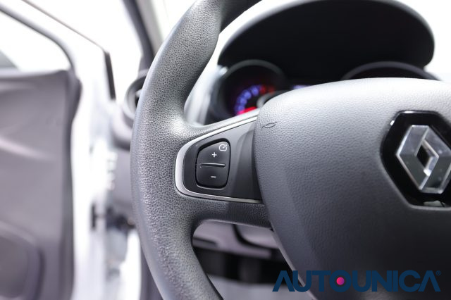 RENAULT Clio usata, con Bluetooth