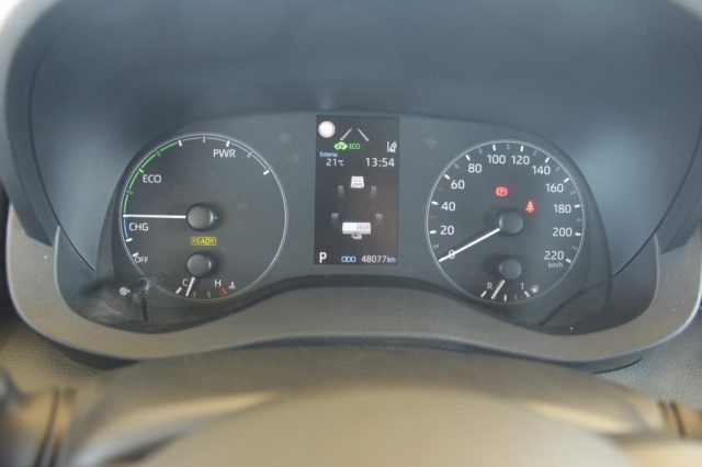 TOYOTA Yaris usata, con Bluetooth