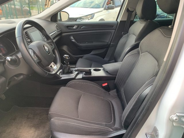 RENAULT Megane usata, con Controllo automatico clima