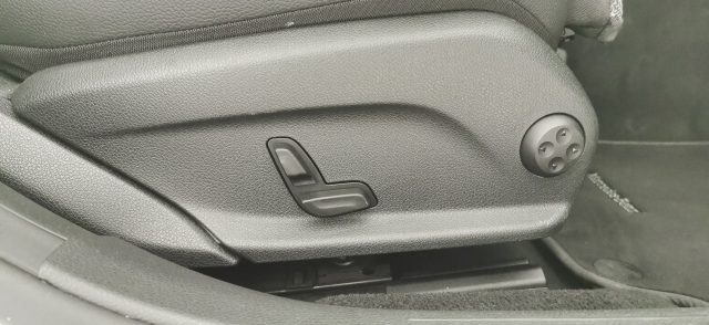 MERCEDES-BENZ E 300 usata 72
