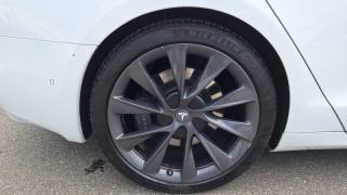 TESLA Model S usata, con Autoradio