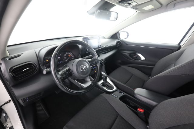 TOYOTA Yaris usata 1