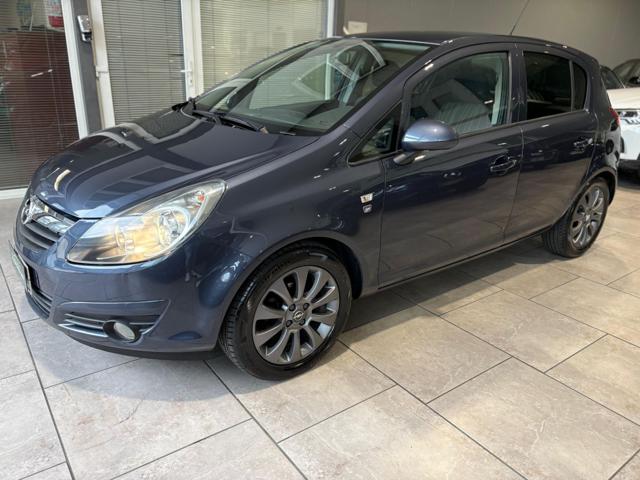 OPEL Corsa usata, con Airbag laterali