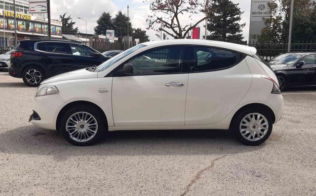 LANCIA Ypsilon usata 10