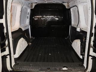RENAULT Kangoo usata, con MP3