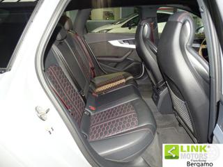 AUDI RS4 usata, con USB