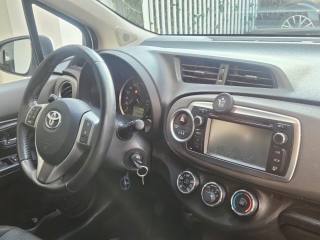 TOYOTA Yaris usata, con ESP