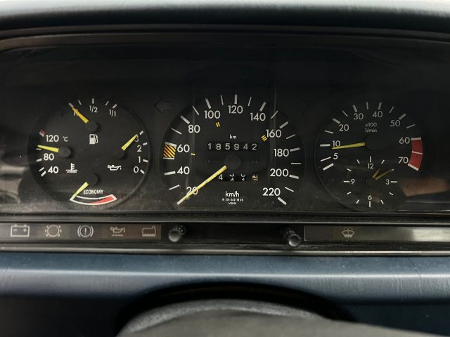MERCEDES-BENZ 190 usata 6