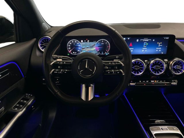 MERCEDES-BENZ GLA 220 usata, con Controllo automatico clima