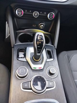 ALFA ROMEO Stelvio usata, con Chiusura centralizzata