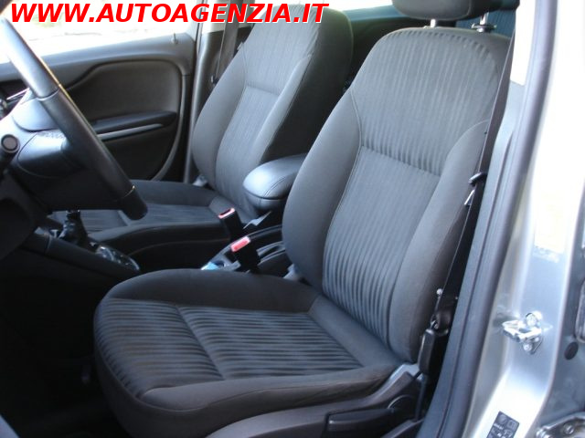 OPEL Zafira Tourer usata 8