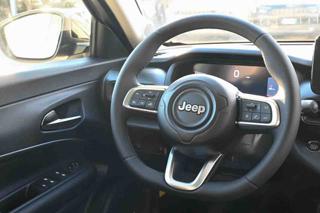 JEEP Avenger usata, con Volante in pelle