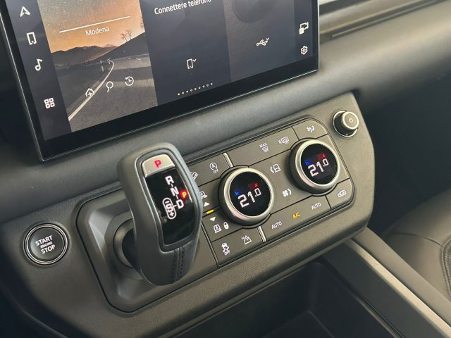 LAND ROVER Defender usata, con Regolazione elettrica sedili