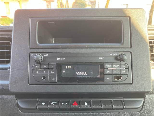 RENAULT Master usata, con Bracciolo