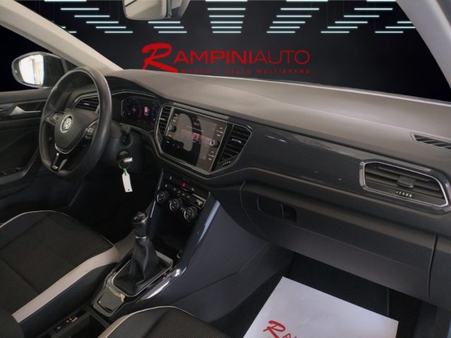 VOLKSWAGEN T-Roc usata 20