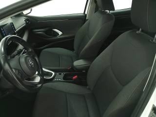 TOYOTA Yaris usata, con Frenata d