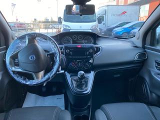 LANCIA Ypsilon usata, con Fendinebbia