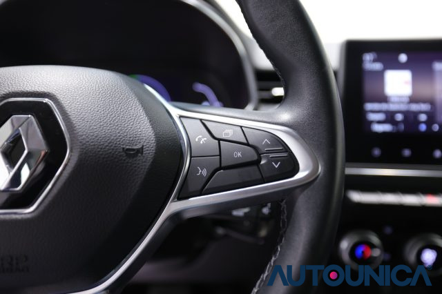 RENAULT Clio usata, con Autoradio digitale