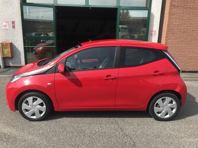 TOYOTA Aygo usata, con Chiusura centralizzata