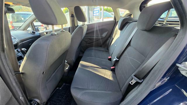 FORD Fiesta usata, con MP3