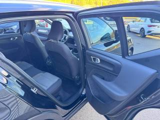 VOLVO XC40 usata, con Volante in pelle