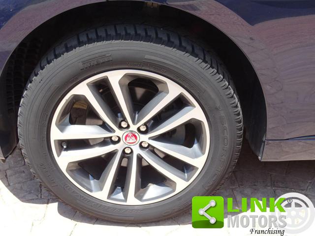 JAGUAR F-Pace usata, con Fari Xenon