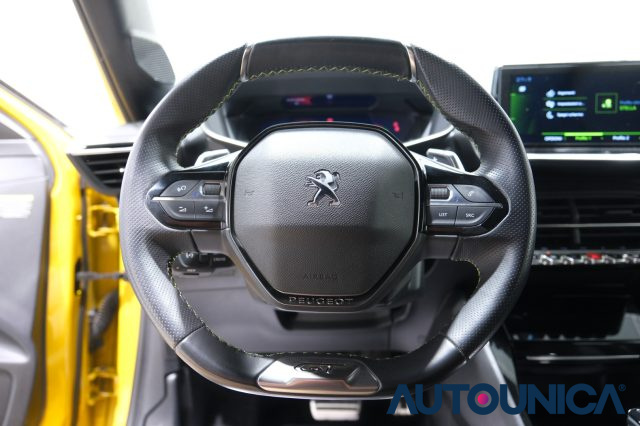 PEUGEOT 208 usata, con Boardcomputer
