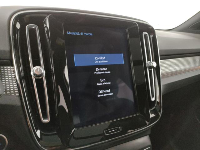 VOLVO XC40 usata, con Trazione integrale