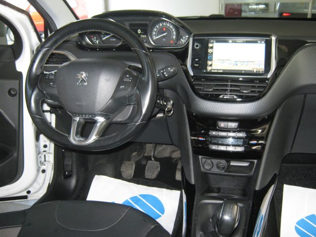 PEUGEOT 2008 usata, con Cerchi in lega