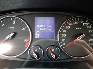 RENAULT Laguna usata, con Cerchi in lega