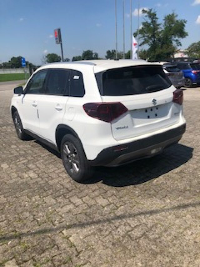 SUZUKI Vitara usata, con Autoradio