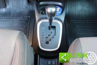 TOYOTA Yaris usata 29